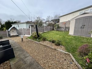 Photo 17- click for photo gallery